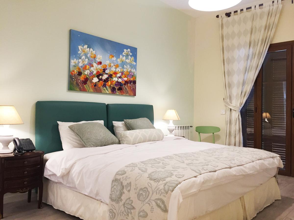 Bed and Breakfast Byout Ghalboun Byblos Exterior foto