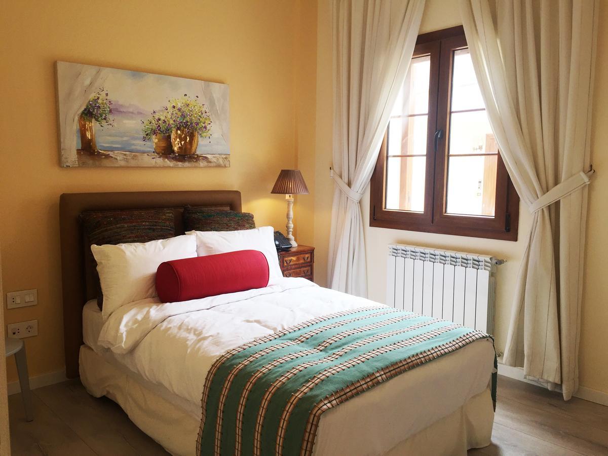 Bed and Breakfast Byout Ghalboun Byblos Exterior foto