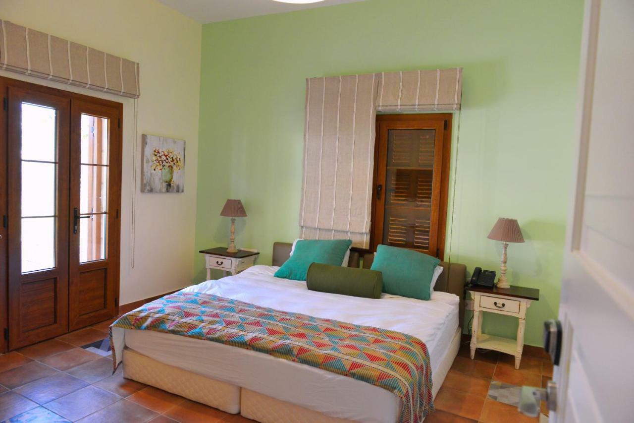 Bed and Breakfast Byout Ghalboun Byblos Exterior foto
