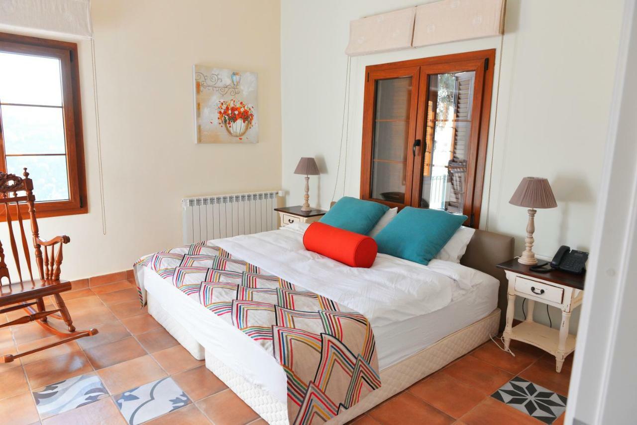 Bed and Breakfast Byout Ghalboun Byblos Exterior foto